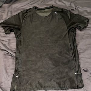 Lululemon short sleeve